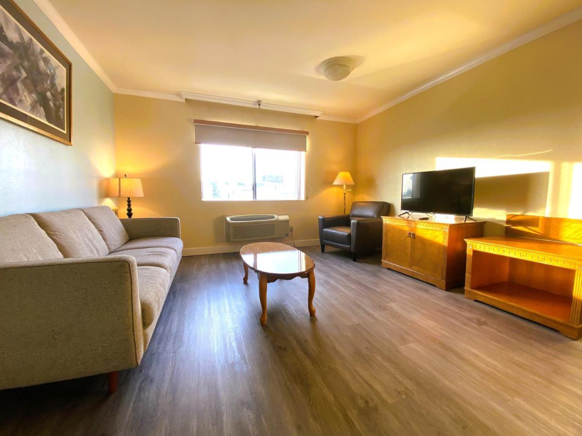 Ramada By Wyndham Angeles/wilshire Center 3* Los Angeles