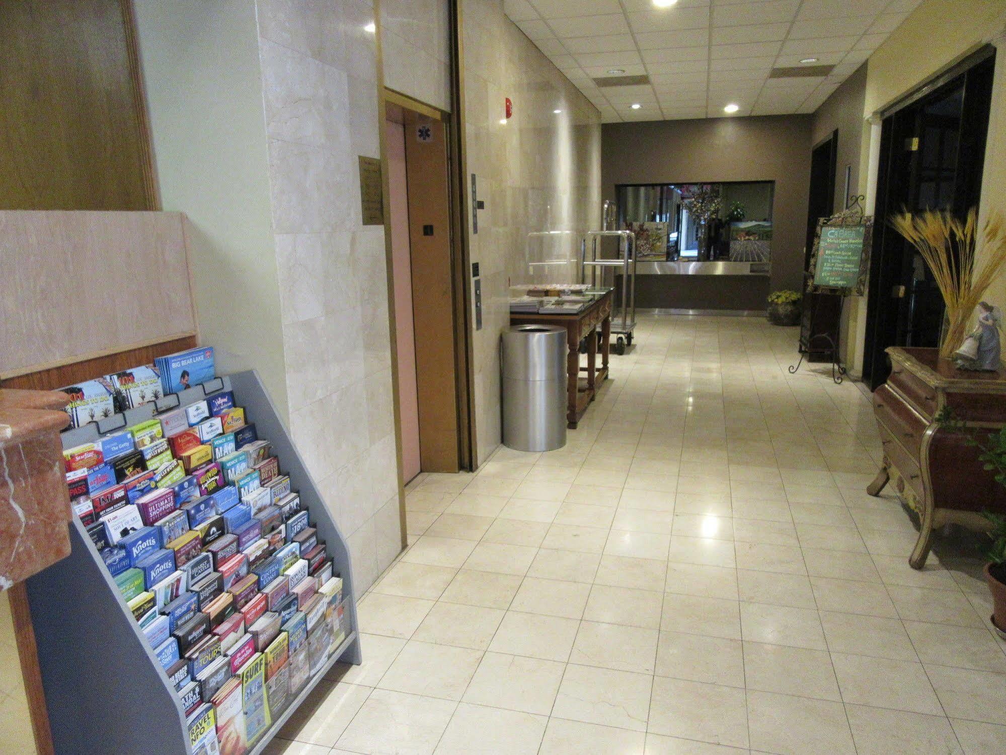 Ramada By Wyndham Angeles/wilshire Center Los Angeles