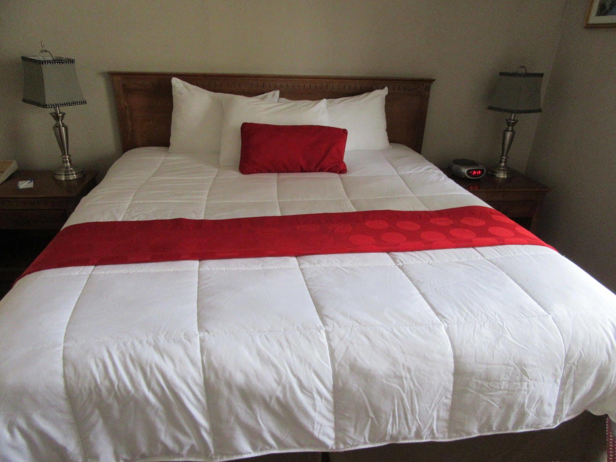 Hotel Ramada By Wyndham Angeles/wilshire Center Los Angeles